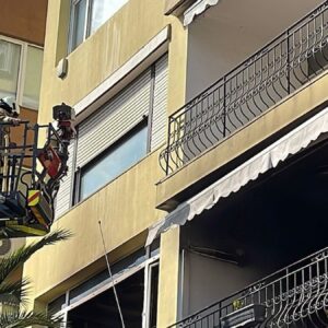 istanbulda 5 katli binada yangin h1tLnB5Y