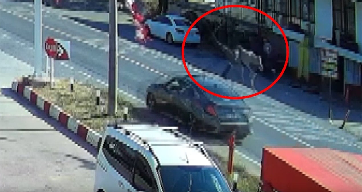 otomobil carpti metrelerce havaya savruldu 9lUEtl24