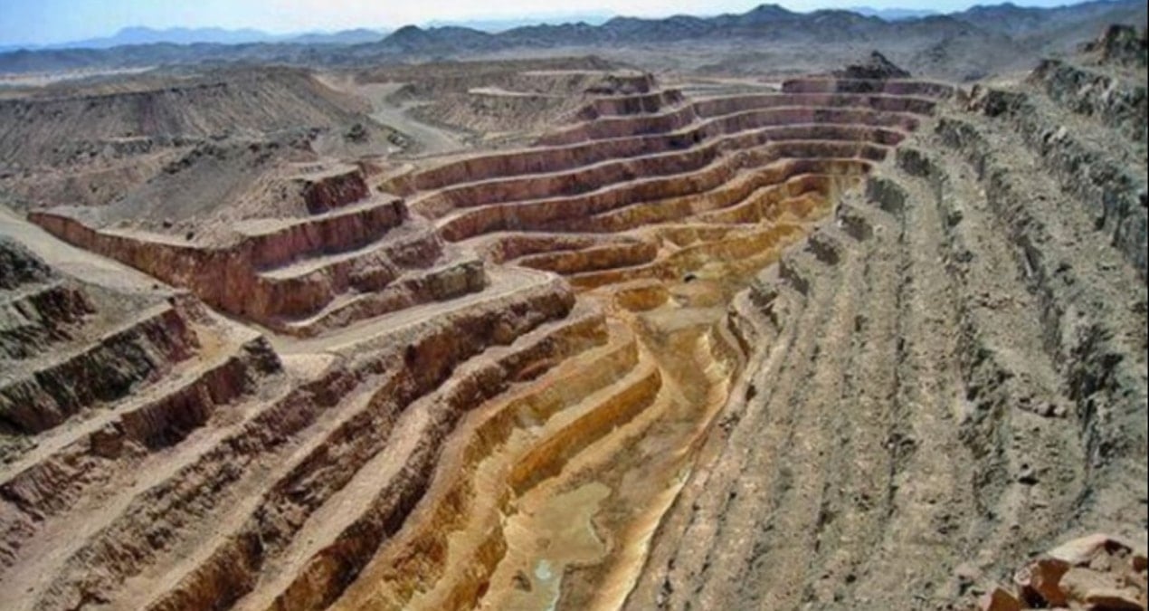 sudanda altin madeni coktu 6 olu 3nTZp9dW