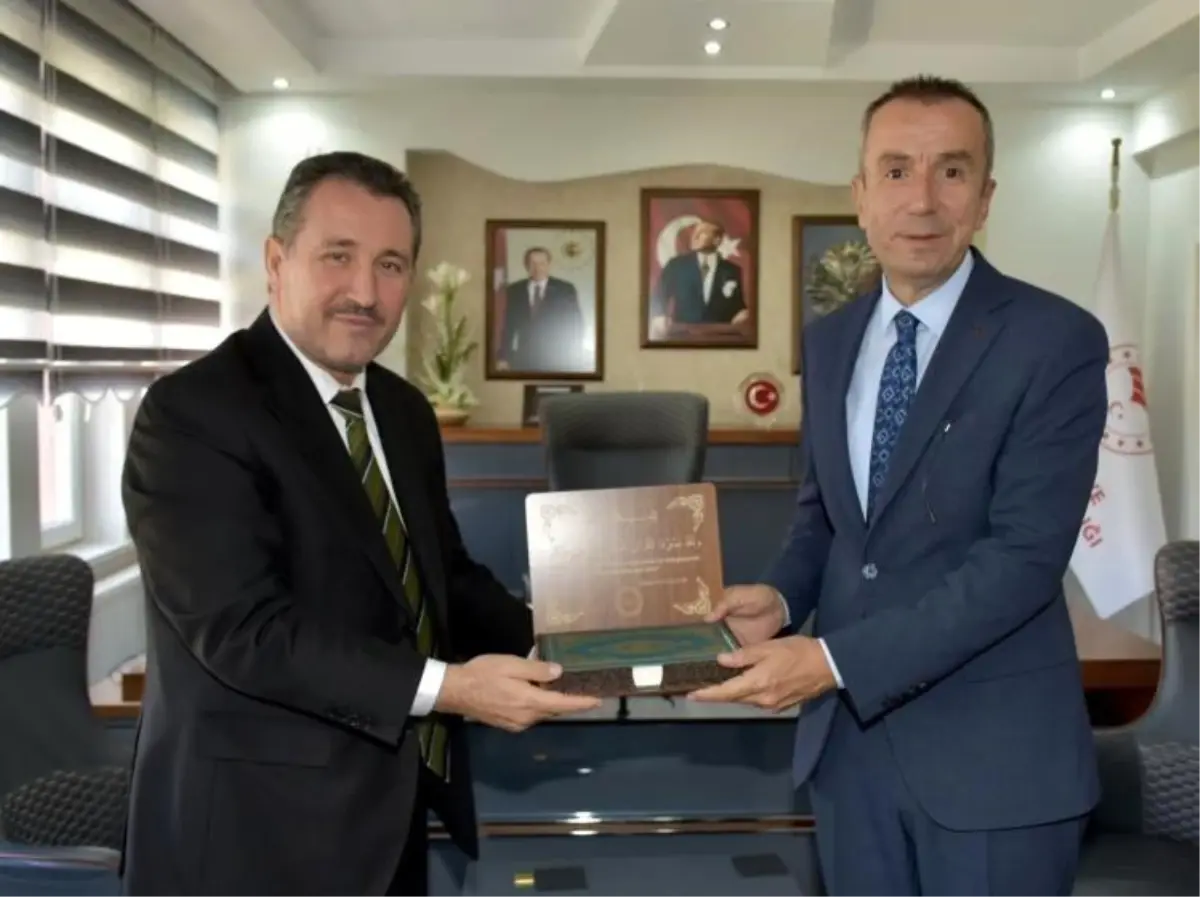 muftu dilekten tarim muduru ayvalika ziyaret 5fP9GLDc