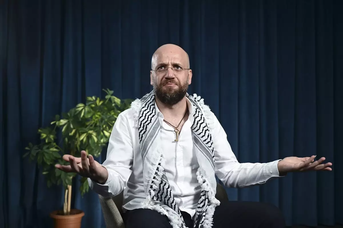 necmi sancakin ayse filmi engellendi h2WLWxTS