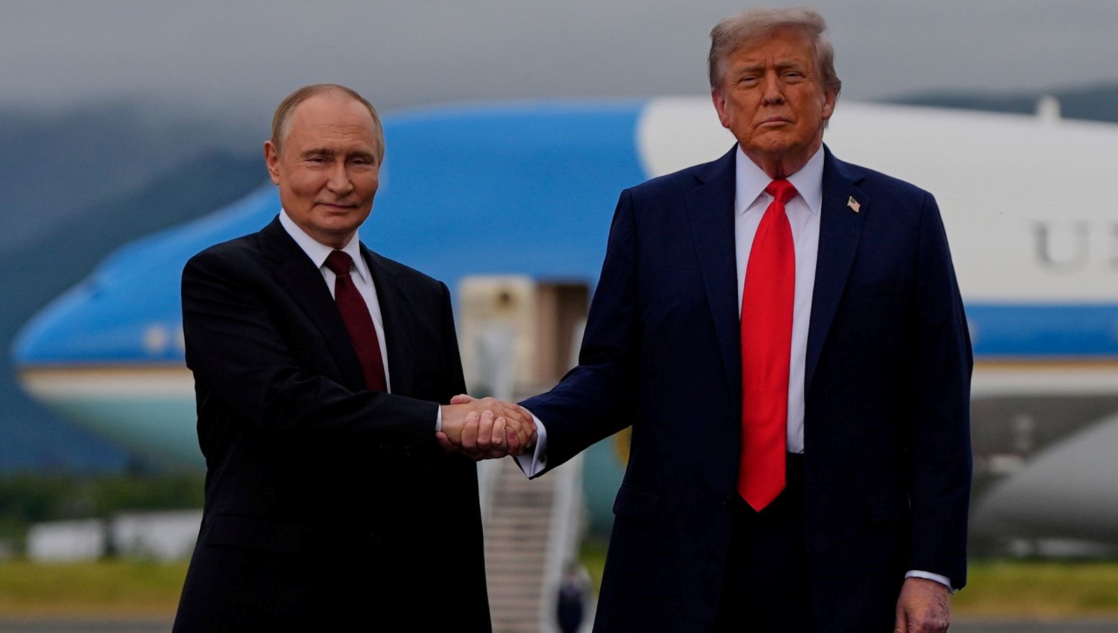 trump ile putin arasinda mini zirve aciklama yapacagim yhJ43Ln8.jpg