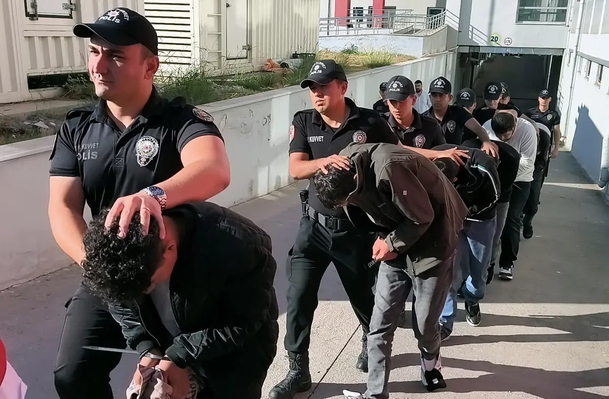 yasa disi bahis operasyonunda 30 gozalti 8Ha1ZlfJ.jpg