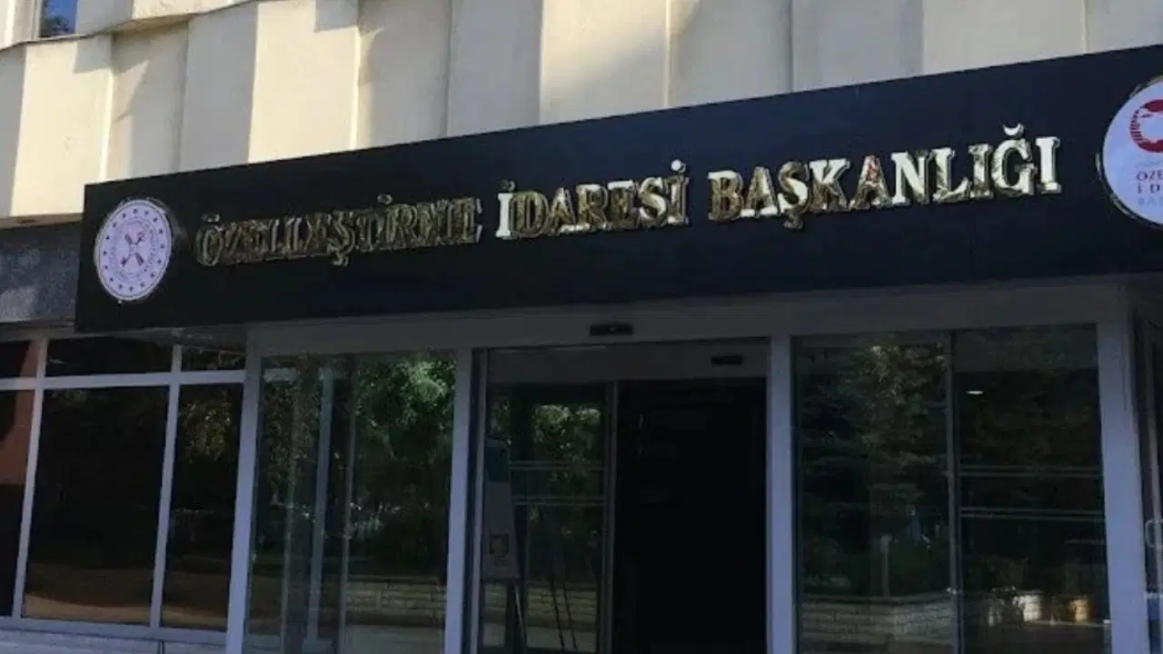 CHP’li Bekir Başevirgen: “AKP, hastanelerin değerli arsalarını yandaşlarına peşkeş çekecek”