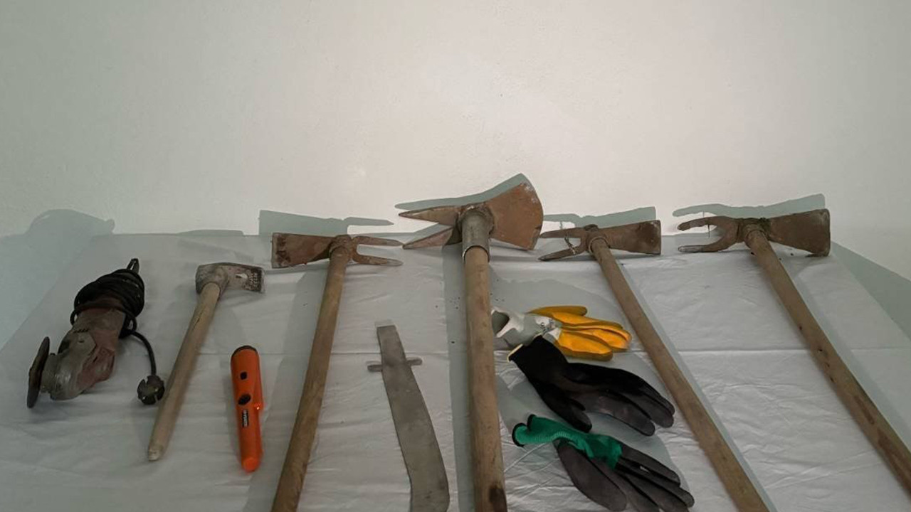 Kırşehir’de Kaçak Kazı Yapan İki Şahıs Yakalandı