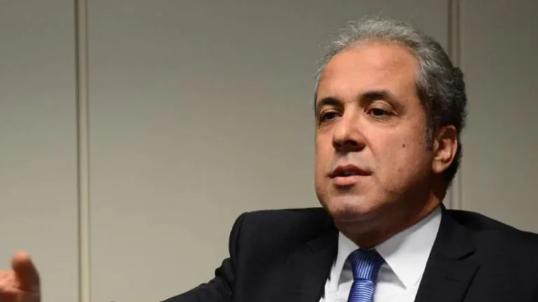 mutlak-butlan-davasinda-son-durum-akpli-samil-tayyar-surpriz-sekilde-ertelendi-FViFKANH