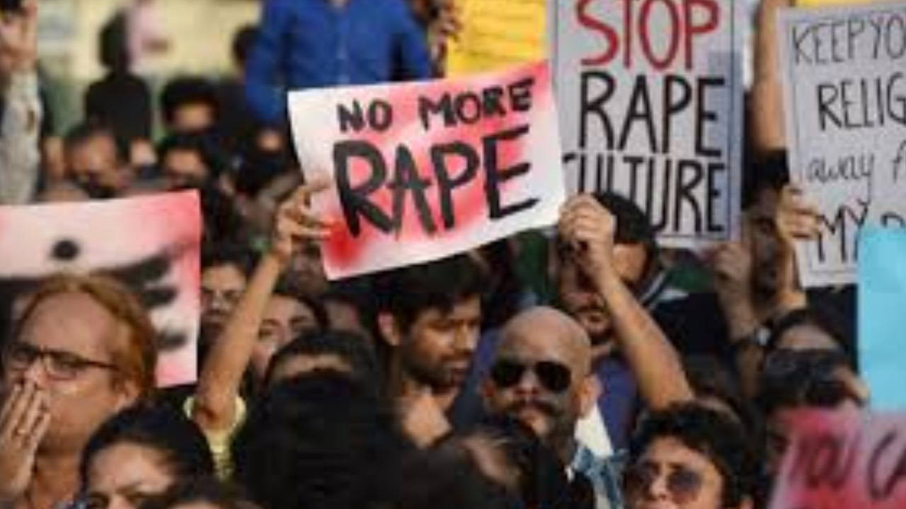 Avrupa Parlamentosu, Cinsel Saldırı Suçlarında Rıza Temelli Düzenlemeyi Onayladı